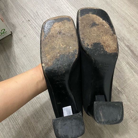 Prada heels size 37 - Picture 4 of 5